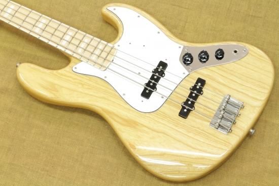 Fender japan JB75 VWH S0シリアル