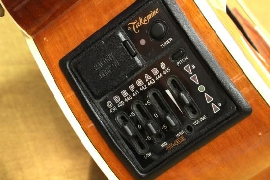 Takamine PTU108 - Geek IN Box
