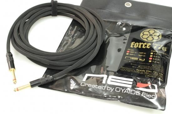 OYAIDE Force '77G ギターケーブル 5.0m プラグSS - Geek IN Box OYAIDE Force '77G ギターケーブル 5.0m プラグSS - Geek IN Box