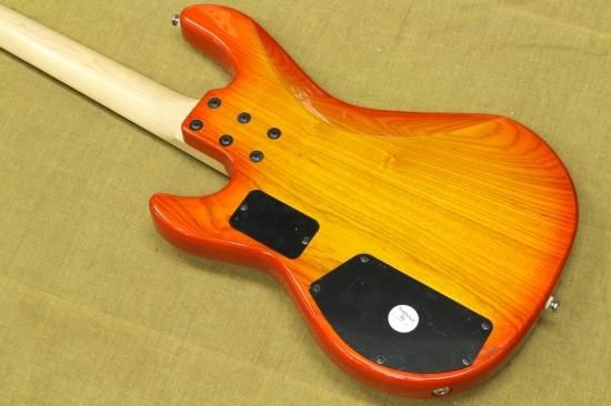 【美品】G&L M-2000 BASS セミハードケースエレキベース 21ef3a1acb3885e67d8287cb3605db