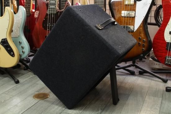 Warwick Blue cab 30 - Geek IN Box