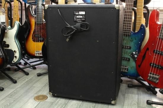 Fender Bassman BM-40CE - Geek IN Box