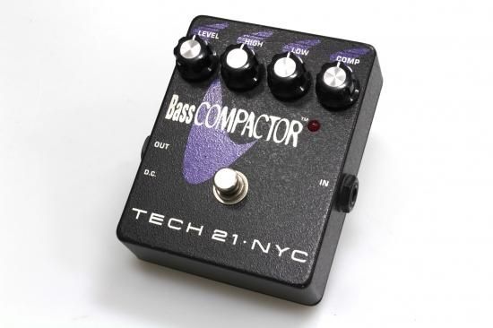 TECH21 BASS COMPACTOR - Geek IN Box TECH21 BASS COMPACTOR - Geek IN Box
