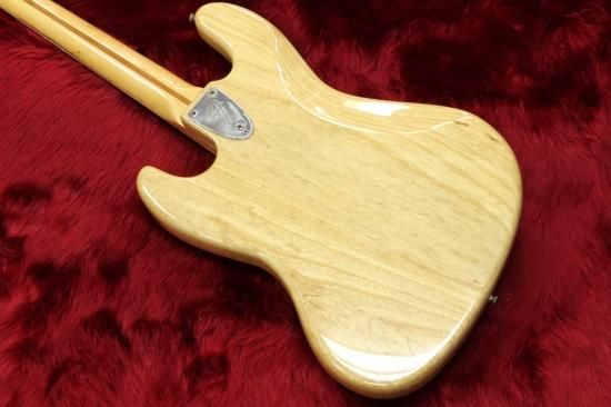 Fender 1976 Jazz bass リフィニッシュ 4.21kg #7631050 - Geek IN Box