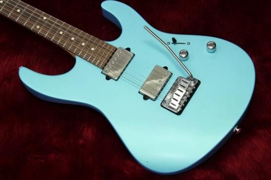 Suhr Modern Frost (Blue Chill) 3.58kg - Geek IN Box