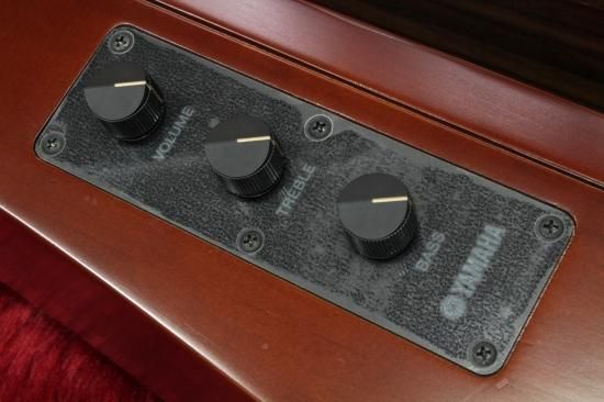 YAMAHA SLB200 - Geek IN Box