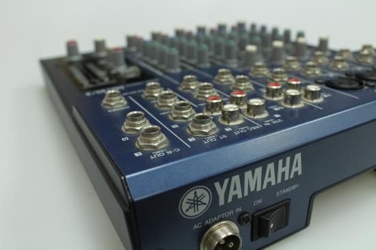 YAMAHA ミキシングコンソール MG10/2 Amazon.co.jp: YAMAHA ミキシングコンソール [MG10/2] : 楽器