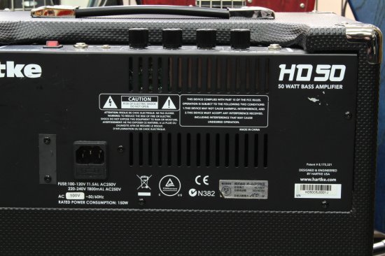 Hartke HD50 - Geek IN Box