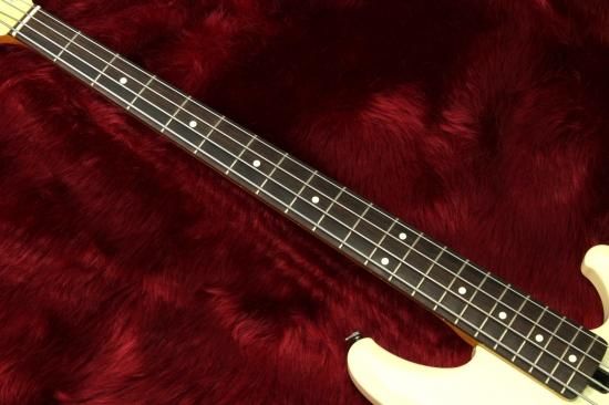 Ibanez RB888 Cream 3.3kg #K833316 - Geek IN Box Ibanez RB888 Cream 3.3kg #K833316 - Geek IN Box