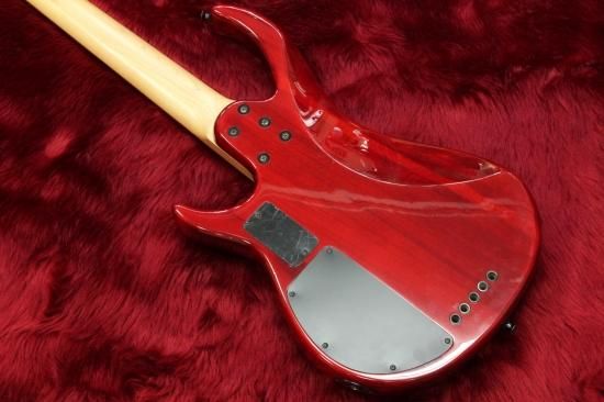 【ジャンク品】Peavey 5弦ベース Millenniums AC BXP Peavey Millennium 5 AC BXP 5-String Bass Quilt Top Tiger Eye