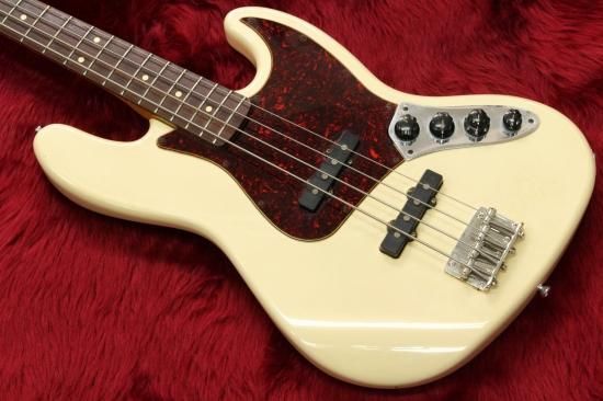 Fendr MEX Deluxe Active Jazz Bass 4.4kg #MZ0182750 - Geek IN Box