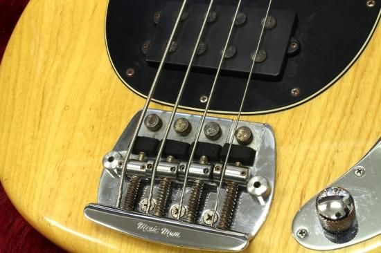 MUSIC MAN StingRay4 Fretless Natural Velvet 1996年製 税込