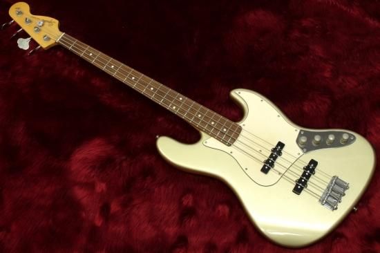 Squier Deluxe Jazz Bass Active ジャズベース Squier Deluxe Jazz Bass Active - 3-Color Sunburst | Sweetwater