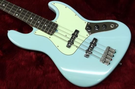 Bacchus バッカス ジャズベース BJB700 生産完了品 Bacchus バッカス ジャズベース BJB700 生産完了品 Jazz Bass