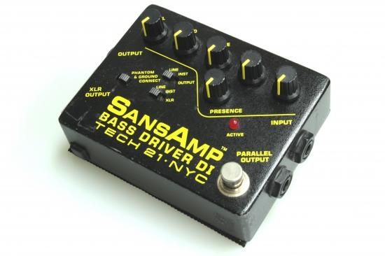 TECH21 SANSAMP BASS DRIVER DI - Geek IN Box