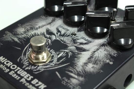 Darkglass B7K Limited Edition - Geek IN Box