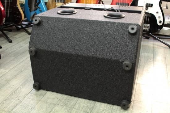 ampeg BA-115 - Geek IN Box ampeg BA-115 - Geek IN Box