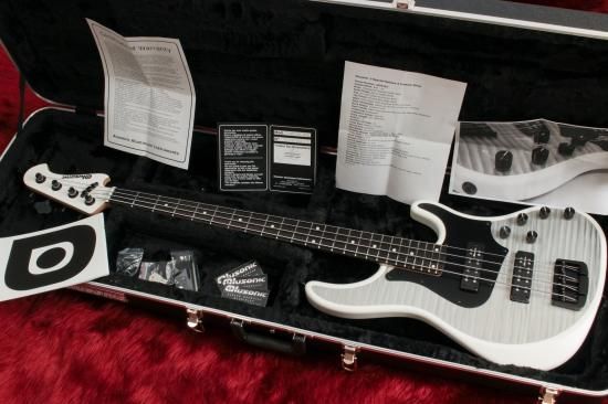 new】 Alusonic J-Special Deluxe 4 CUSTOM SHOP White / Flamed new】 Alusonic J-Special Deluxe 4 CUSTOM SHOP White / Flamed
