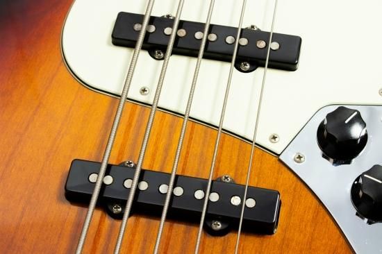 フェンダー ベース American Professional Amazon.co.jp: Fender エレキベース American Professional II
