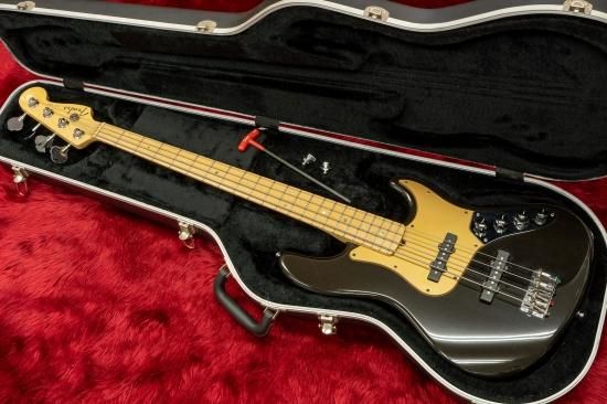 Fender USA American Deluxe Jazz Bass BLK 4.12kg #DZ6032408 - Geek ...