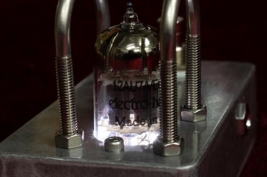 new】Beyond / Tube Distortion【送料無料】 - Geek IN Box