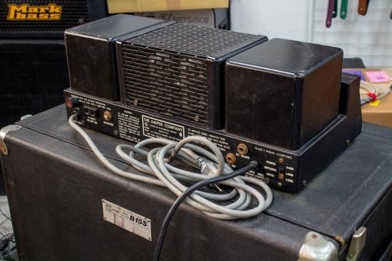 Ampeg B-15S - Geek IN Box