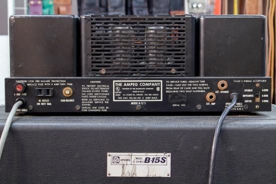 Ampeg B-15S - Geek IN Box
