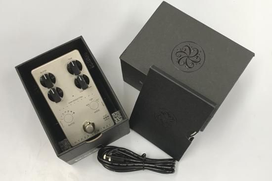 【美品】Darkglass Electronics Hyper Luminal Darkglass Electronics HYPER LUMINAL Hybrid Compressor