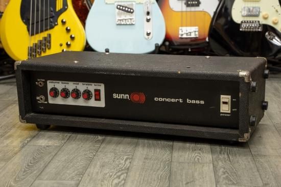 used】Sunn Concert Bass - Geek IN Box used】Sunn Concert Bass - Geek IN Box