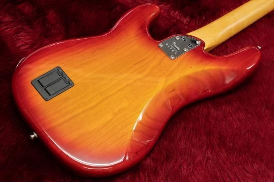 used】Fender USA American Ultra Precision Bass Plasma Red