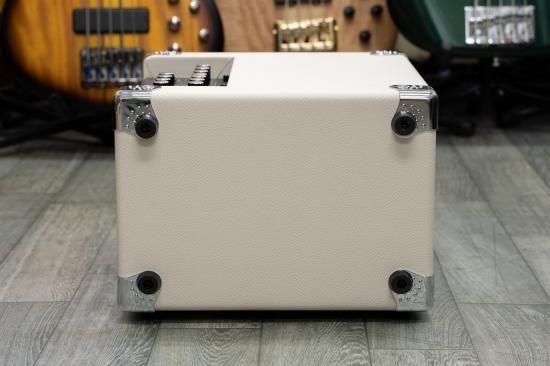 ベース PJB Phil Jones Bass Bass Cub Pro White new】Phil Jones Bass / BASS CUB 2 WHITE【横浜店】 - Geek IN Box
