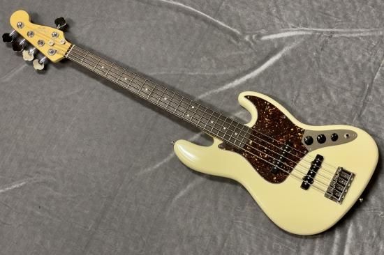 used】Fender USA American Professional Jazz Bass V Olympic White