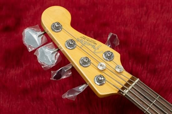 used】Fender / American Professional Precision Bass V