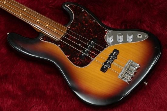 used】Fender / Amarican Vintage 62 Jazz Bass 3TS FL mod. #V101321