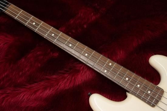 used】Fender Japan / PB555 WHT #A009462 4.21kg【委託品 used】Fender Japan / PB555 WHT #A009462 4.21kg【委託品