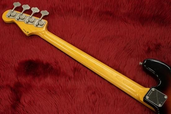 Basses - Freedom Custom Guitar Research