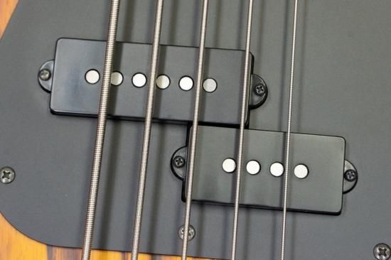 【used】Black Smoker BETA-P5SM 5弦ベース Black Smoker BETA-P5SM Experimetal Blue Black Burst【現物