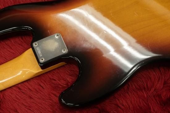 used】Fender USA / American Vintage '62 Jazz Bass 3knobs #V139199