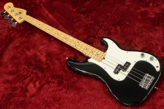 ベース Fender American standard Precision Bass 51buqNkKh9L._UF350,350_QL50_.jpg