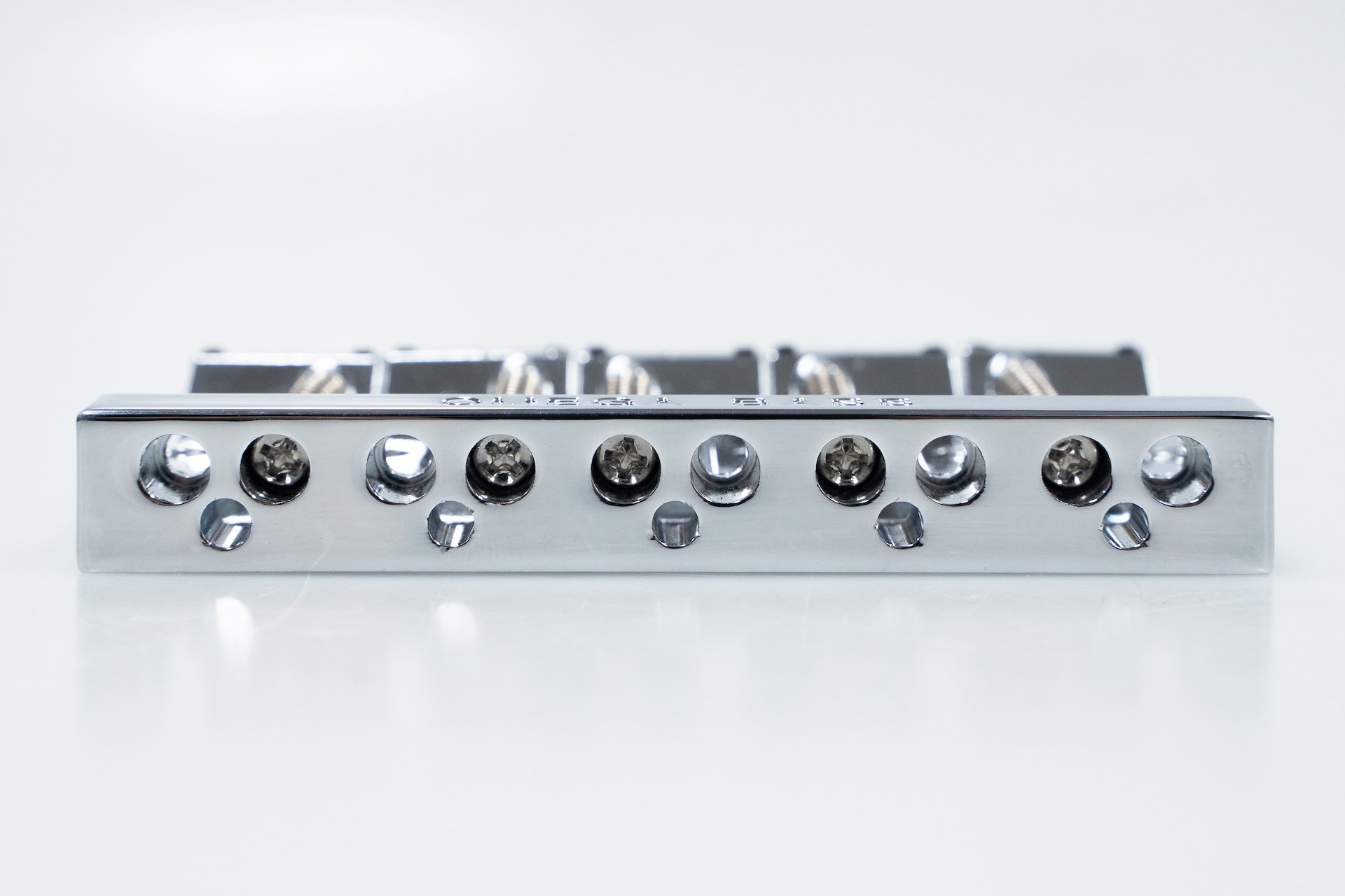 used】ALLPARTS / OMEGA Bass Bridge for 5 Strings 【横浜店】 - Geek 