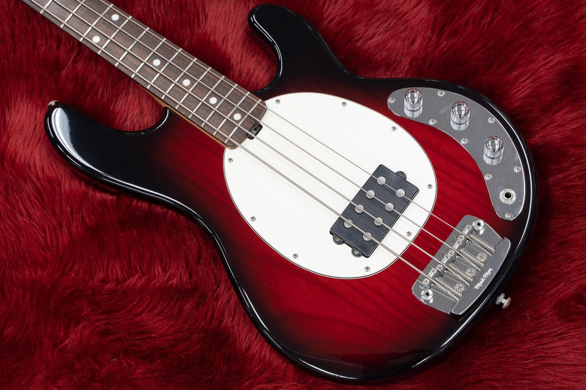 used】Ernieball Musicman / Stingray 4 2Band EQ #E66627 4.71 used】Ernieball Musicman / Stingray 4 2Band EQ #E66627 4.71