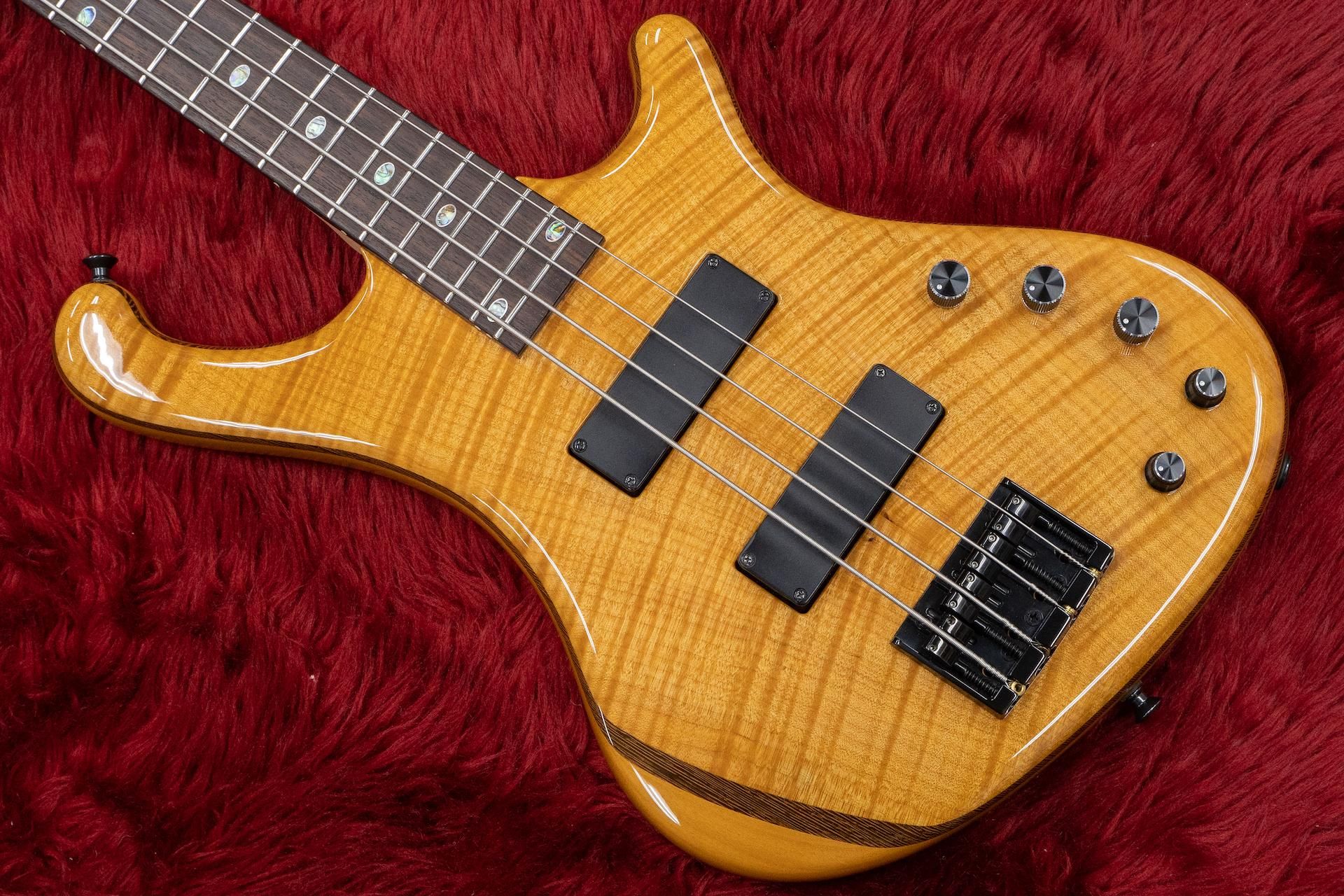最新コレックション used】Freedom Custom Guitar Research / Dulake Flat 4st ベース
