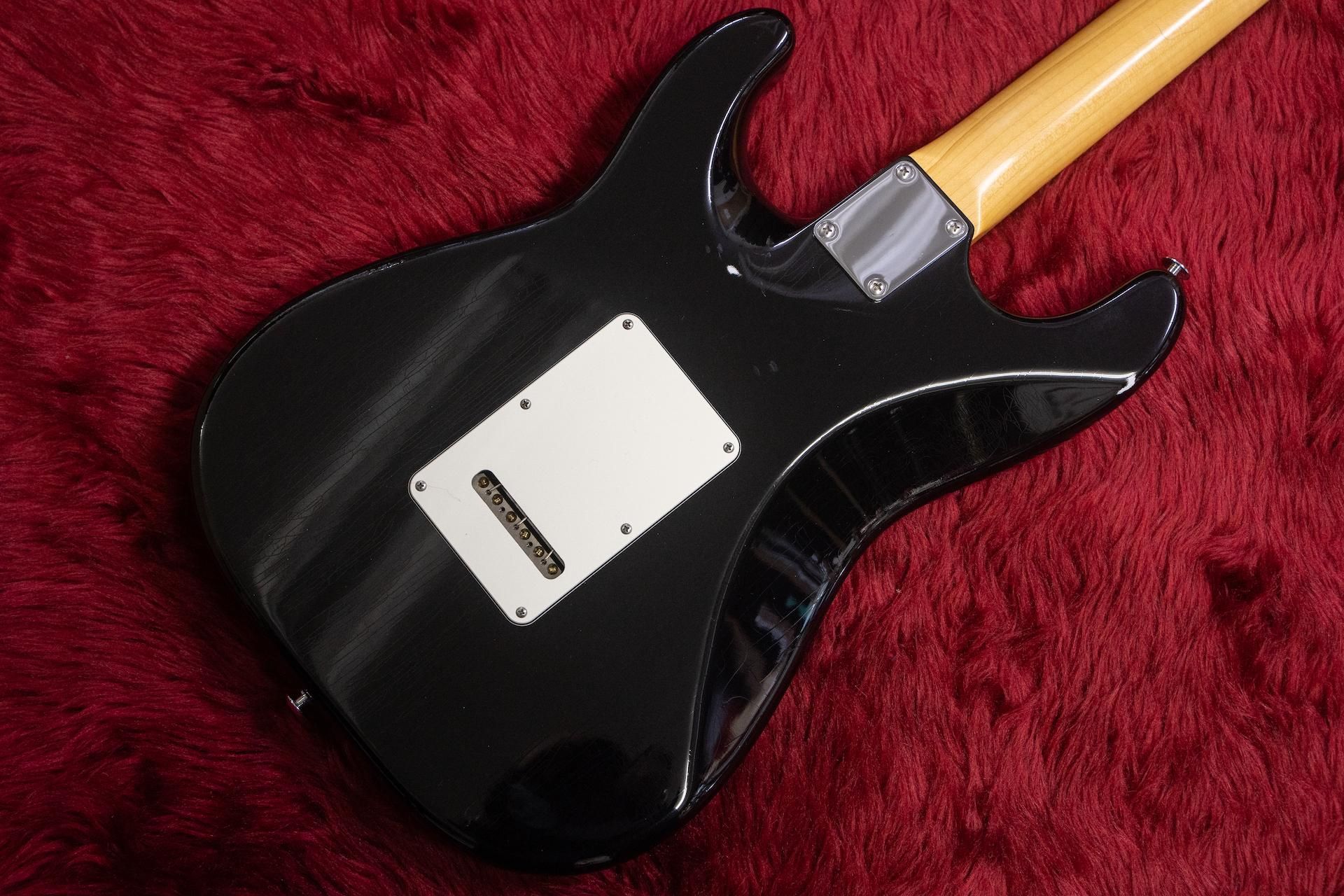 used】Suhr Guitars / Core Line Classic S Antique BLK/R #64929 3.54