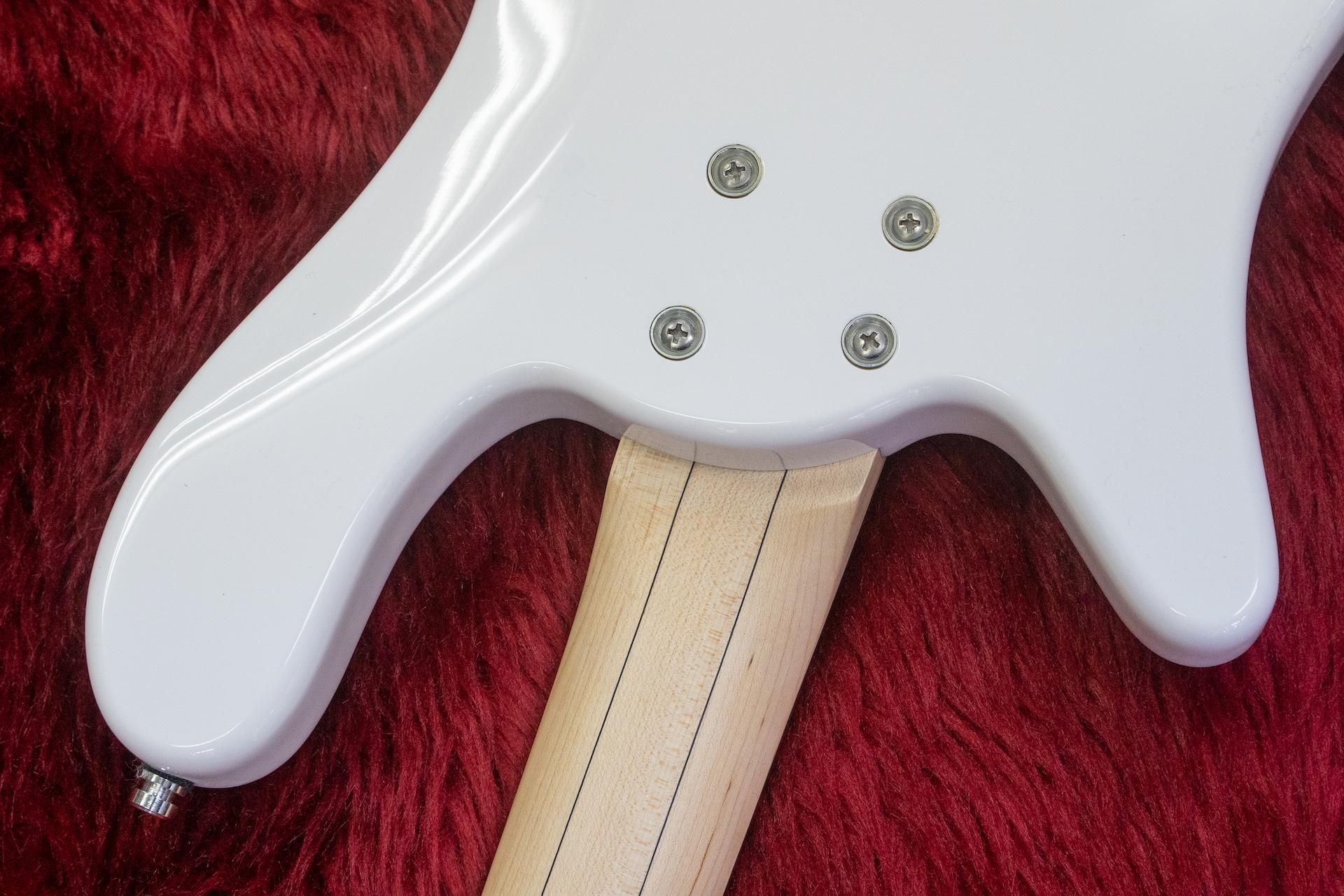 outlet】Warwick / Rock Bass Streamer LX4 Solid White High