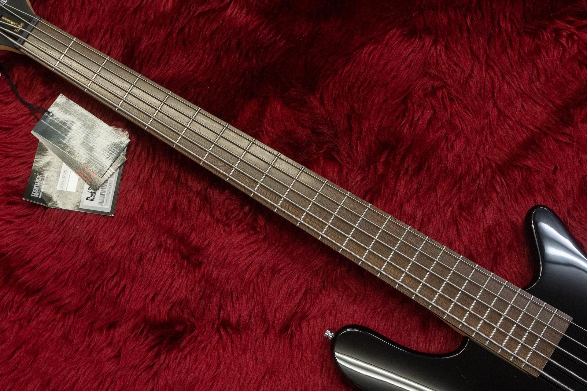 早いものがち！warwick　rockbass STREAMER　ケース付 早いものがち！warwick rockbass STREAMER ケース付 - メルカリ