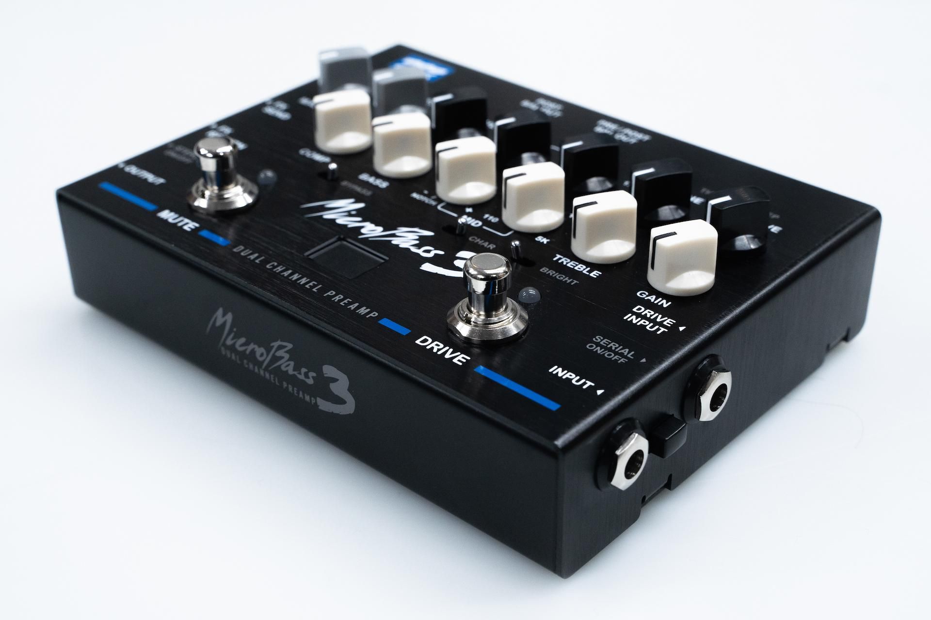 EBS MicroBass 3 ベース用エフェクター プリアンプ チューナー