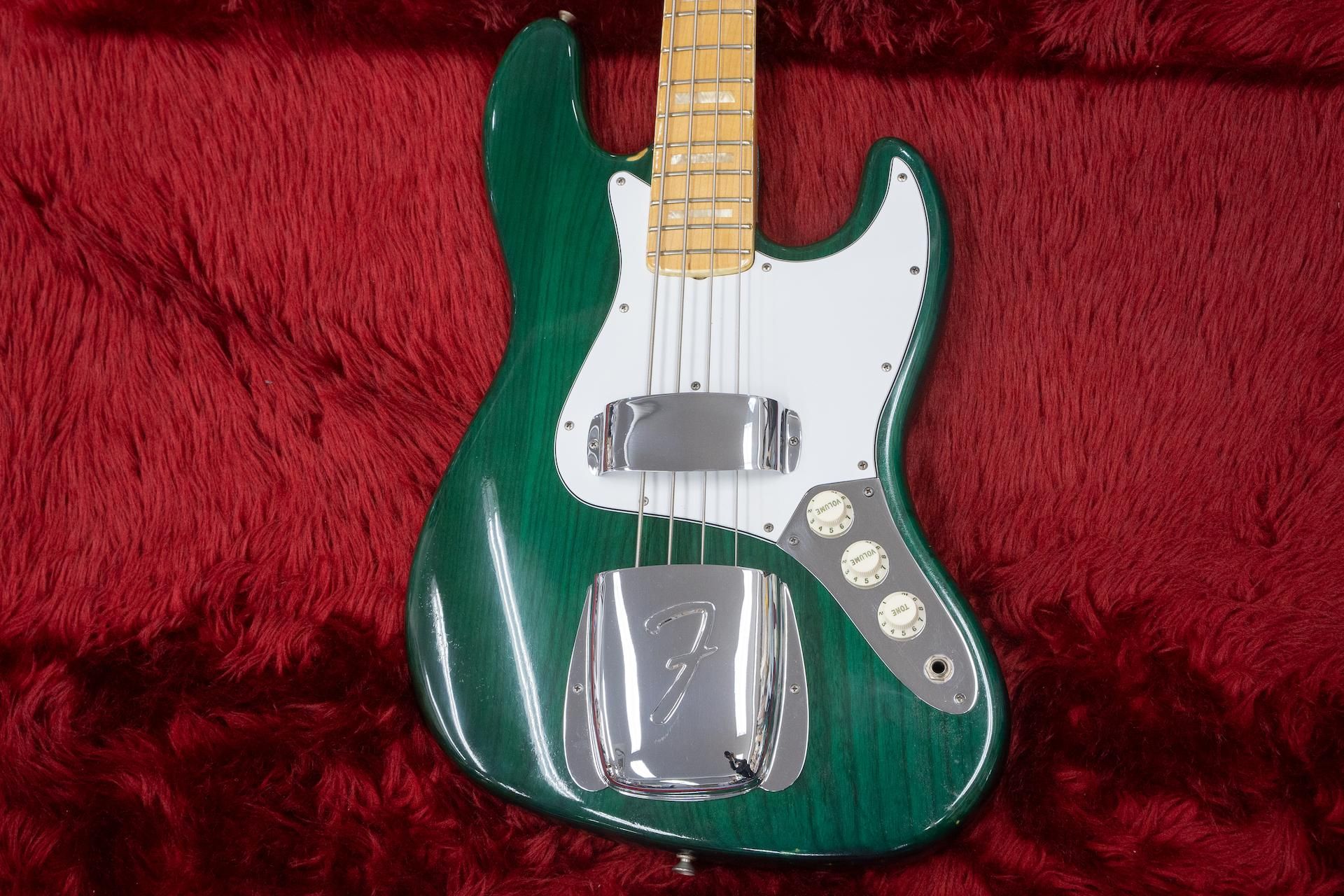 美品 初心者向けエレキベース JAZZ BASS ジャズベ サーフグリーン Amazon.co.jp: Fender エレキベース American Professional II