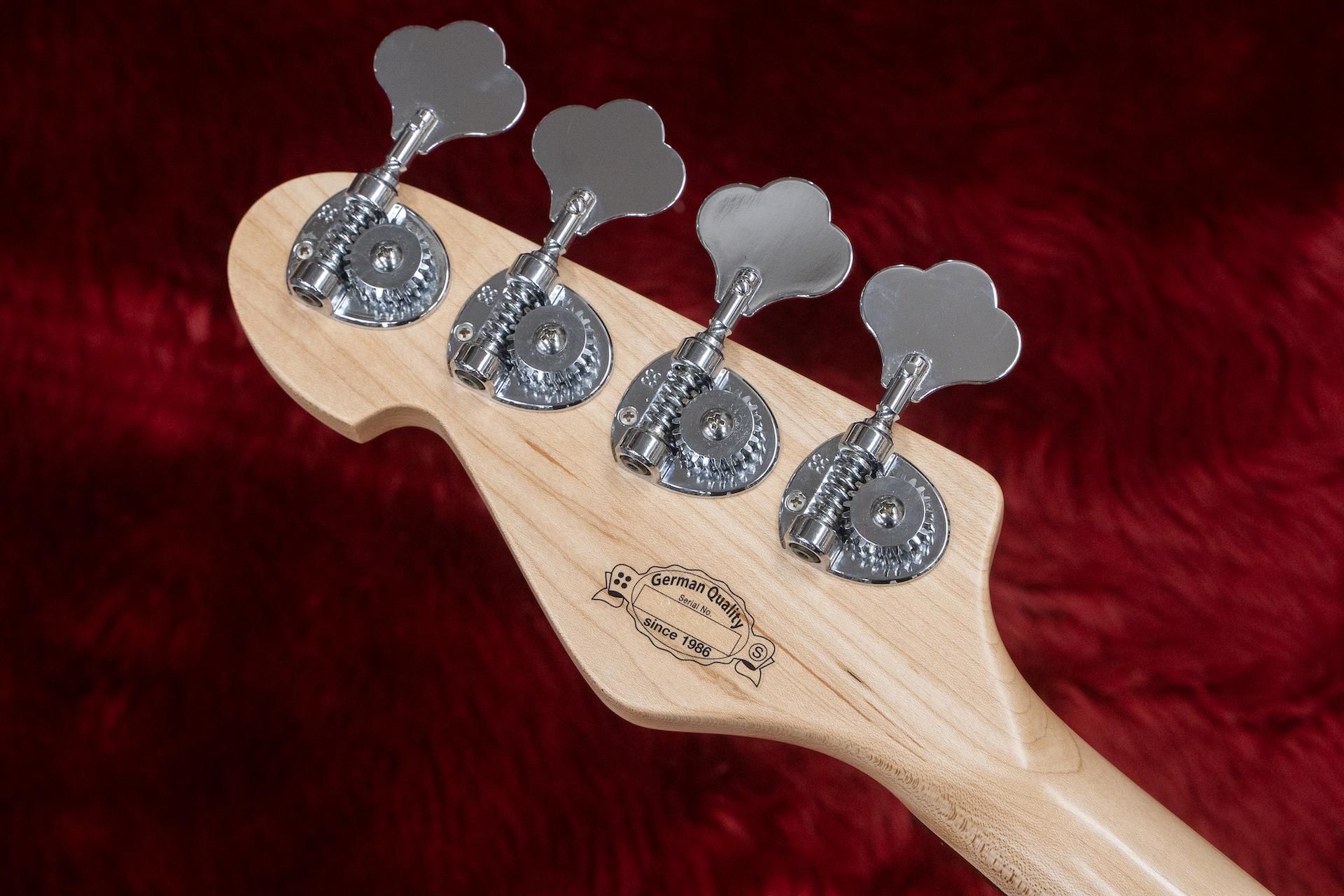 エレキベース Sandberg California V4S（ドイツ製） エレキベース Sandberg California V4S（ドイツ製） - メルカリ