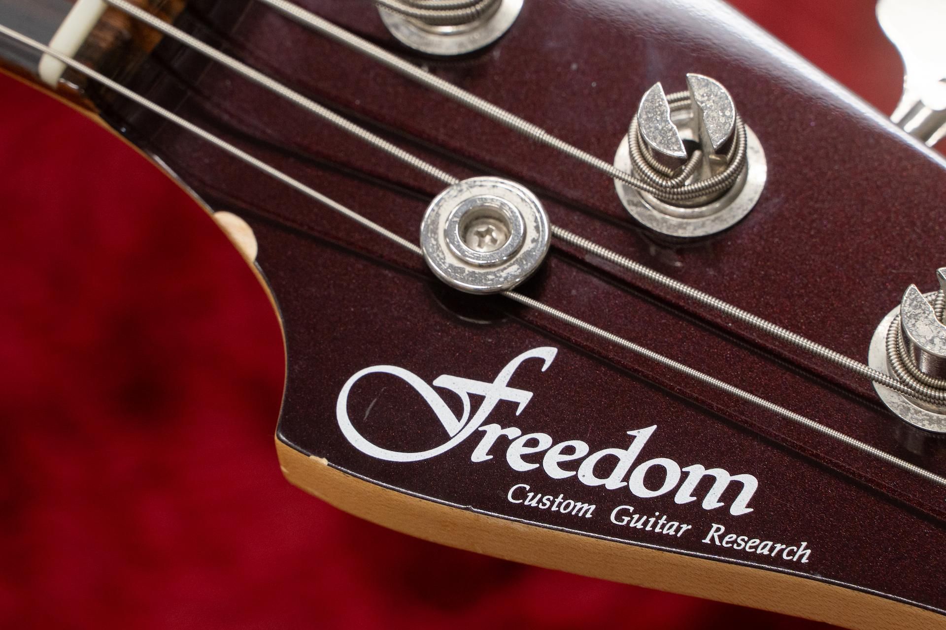 used】Freedom Custom Guitar Research / RS PJ 4st Purple used】Freedom Custom Guitar Research / RS PJ 4st Purple