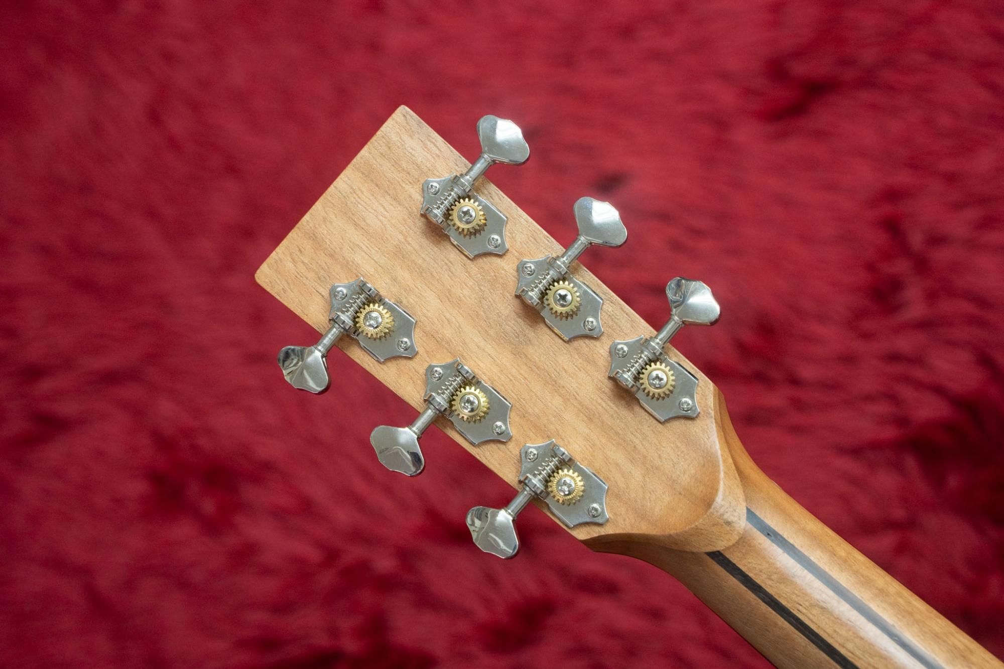 new】NAGI GUITARS / kuro mini 【横浜店】 - Geek IN Box new】NAGI GUITARS / kuro mini 【横浜店】 - Geek IN Box